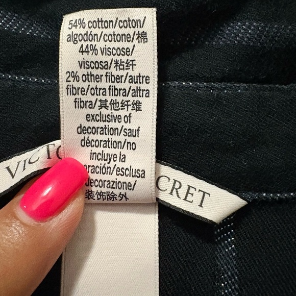 Victoria's Secret Black with Metallic Blue Stripe Button Down Sleepshirt. Size L - Picture 7 of 10